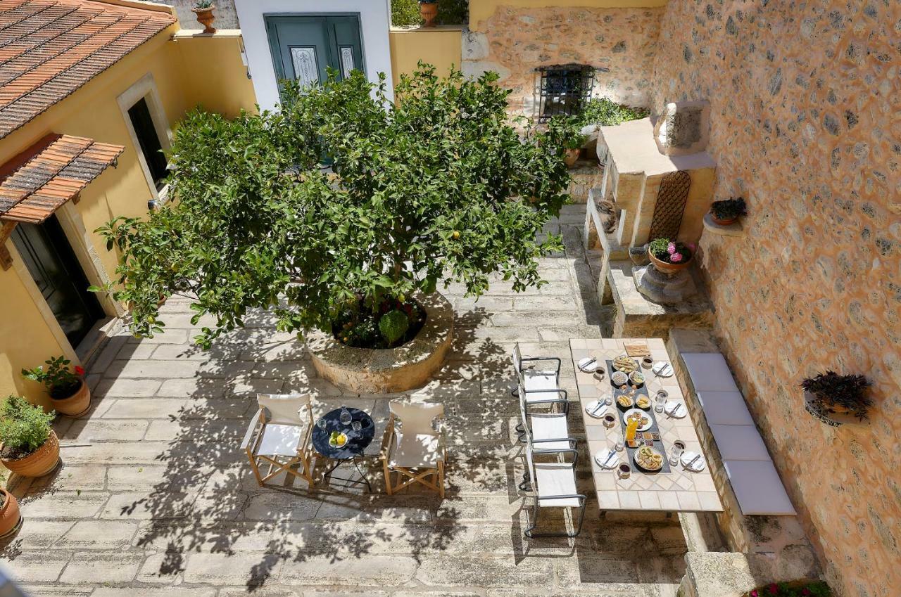 Castello Villa Daphnes - Private Pool & Whirlpool Dhafnes Екстериор снимка