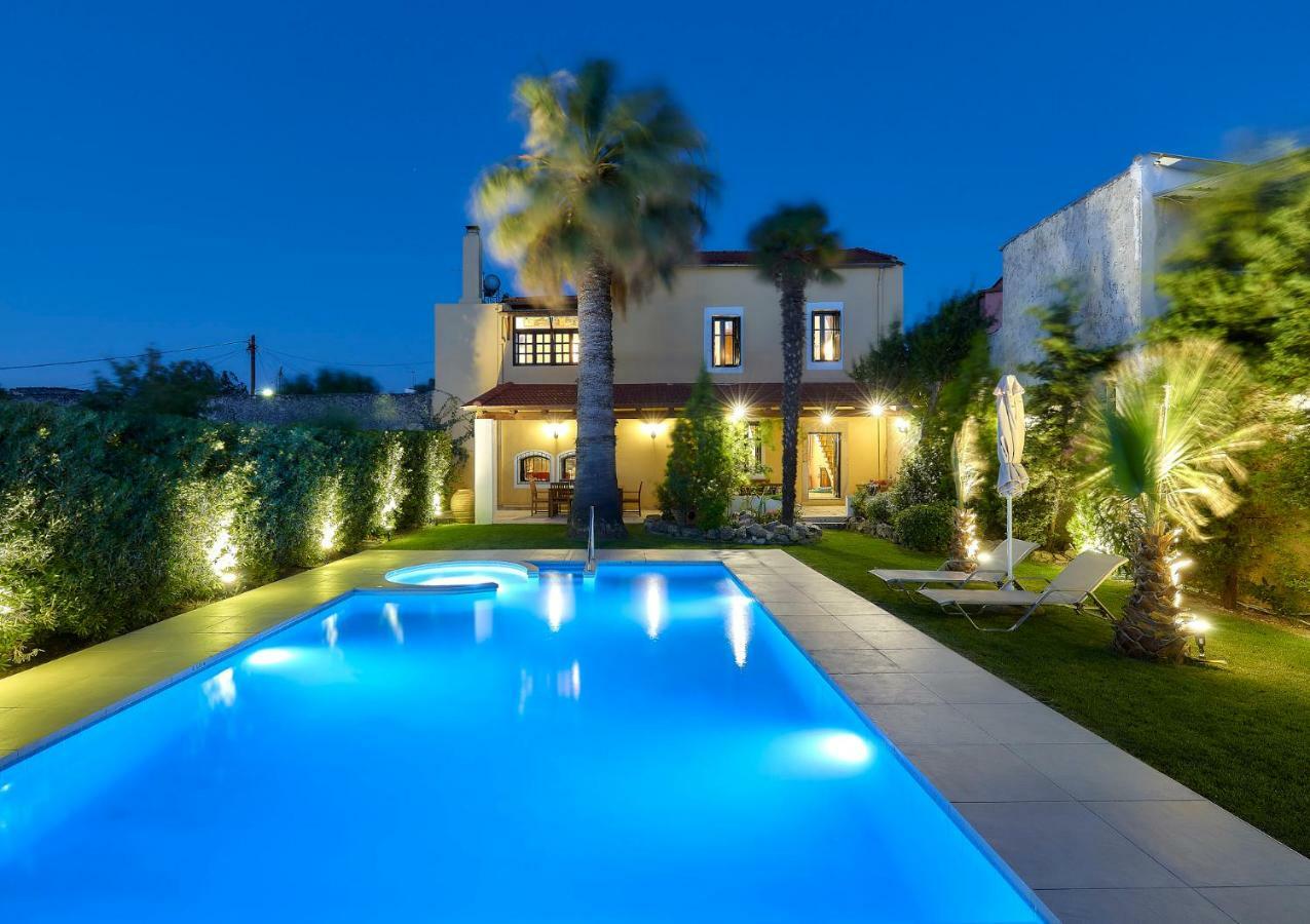 Castello Villa Daphnes - Private Pool & Whirlpool Dhafnes Екстериор снимка