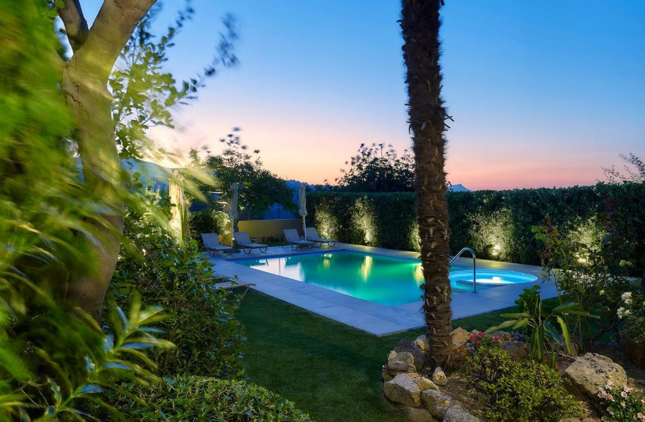 Castello Villa Daphnes - Private Pool & Whirlpool Dhafnes Екстериор снимка